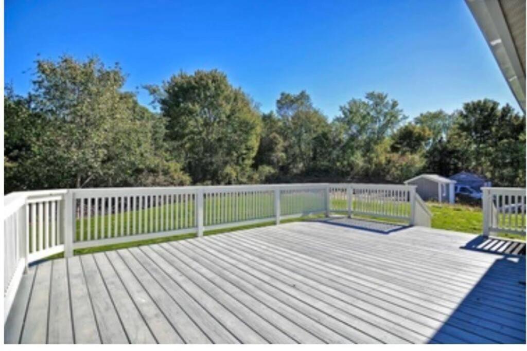 Charming Cottage Historic Falmouth Cape Cod Near Beach And Downtown 2Br 1Bath Deck Dış mekan fotoğraf
